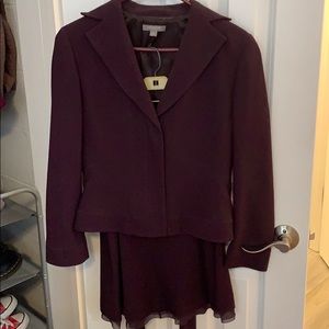 NWOT Ann Taylor Suit with Skirt and Blazer
